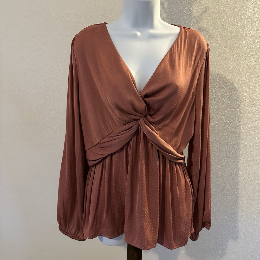 Pleione Women’s XL Dusty Rose Satin Twist Front Peplum Blouse Long Sleeve NWT